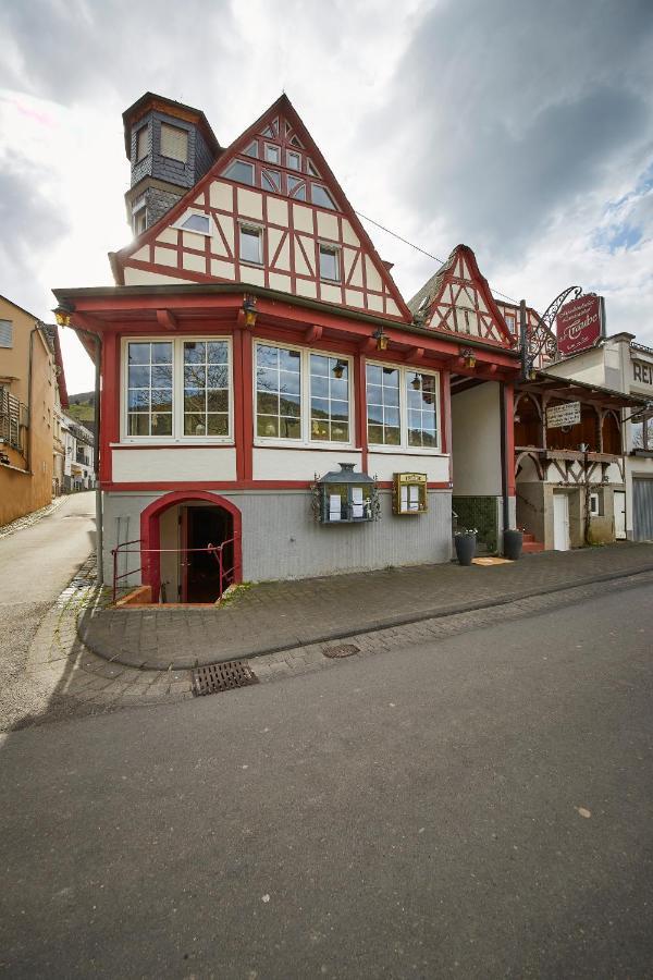 Gaestehaus Zur Traube Reil Exterior foto